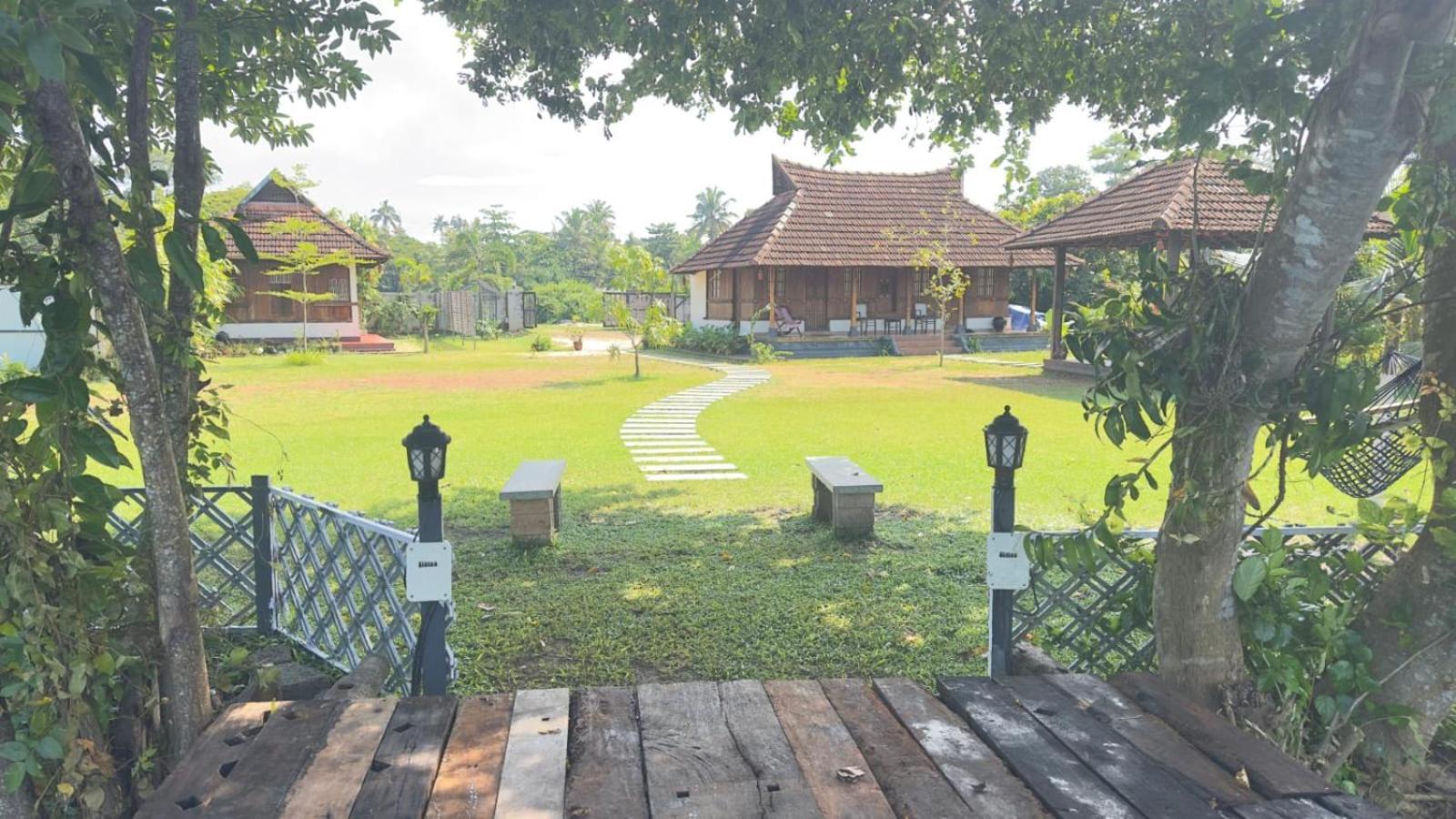 Gypsea Marari Alappuzha Exterior foto